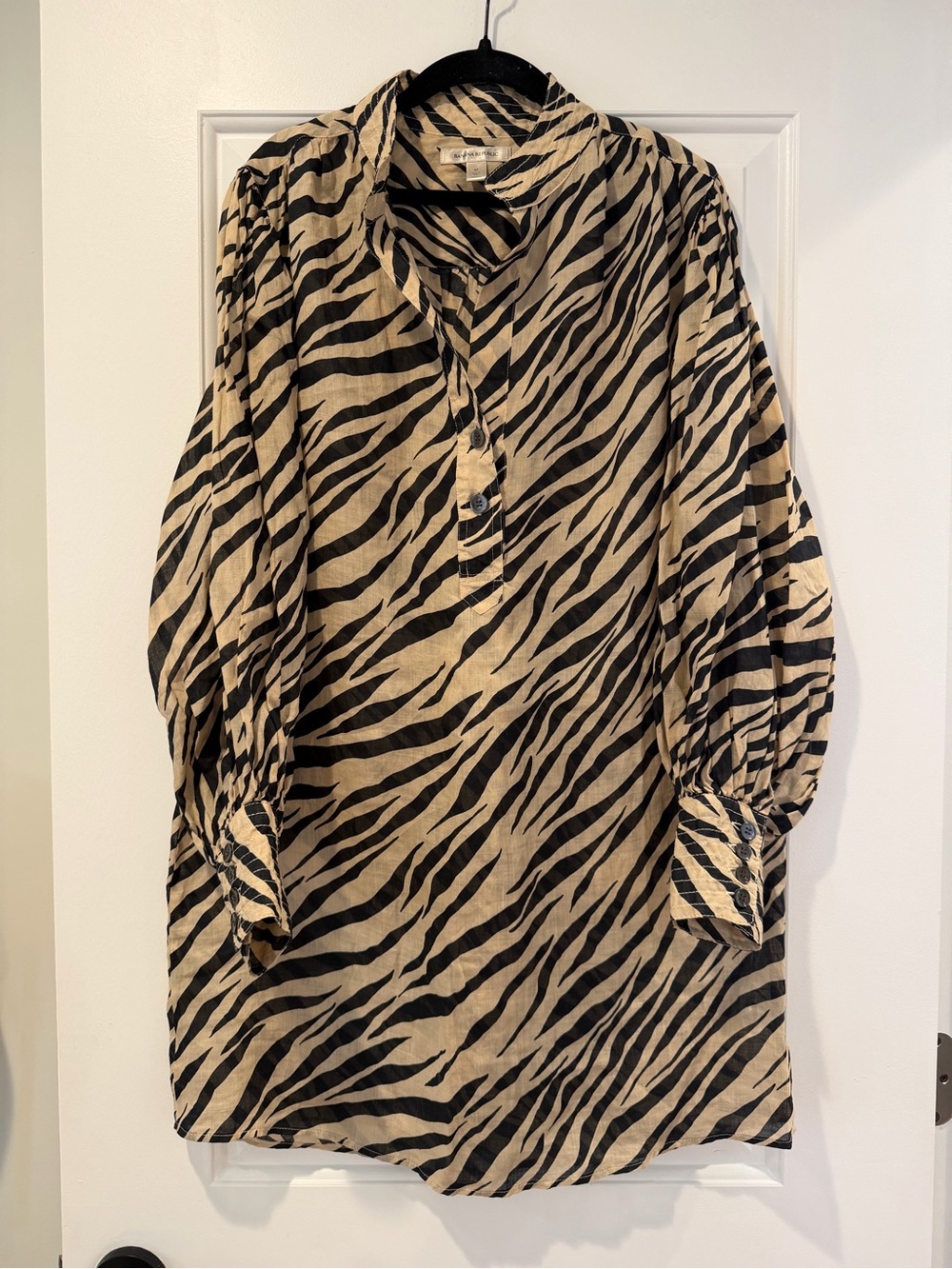 Banana Republic Zebra Coverup/Dress - size Medium